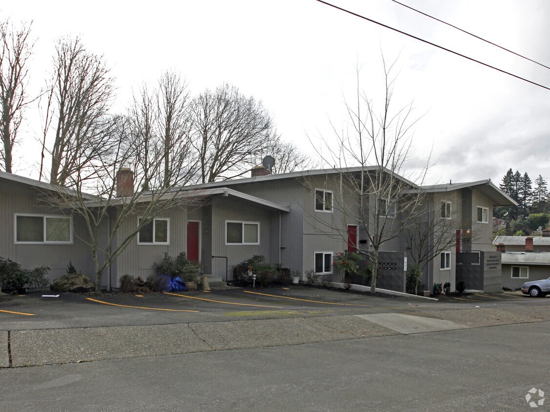 Building Photo - Burlingame Terrace