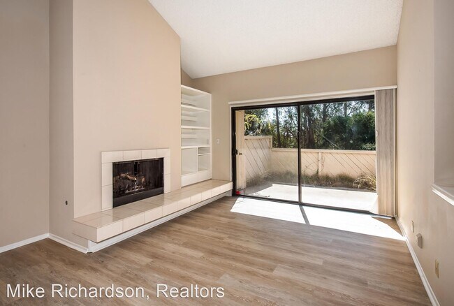 Building Photo - 3 br, 2 bath House - 206 Reef Court