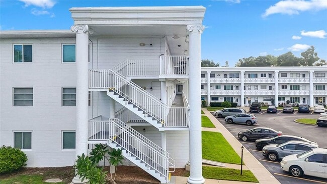 Building Photo - 2454 Australia Way E