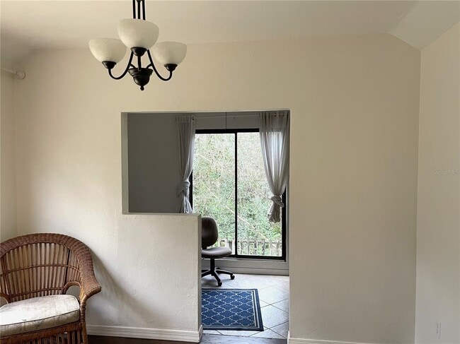 Building Photo - 4531 SW 83 Dr