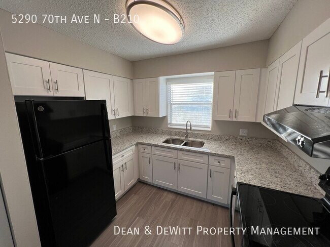 Foto del edificio - Pinellas Park | 2/1.5 Apt w/Pool - For Rent