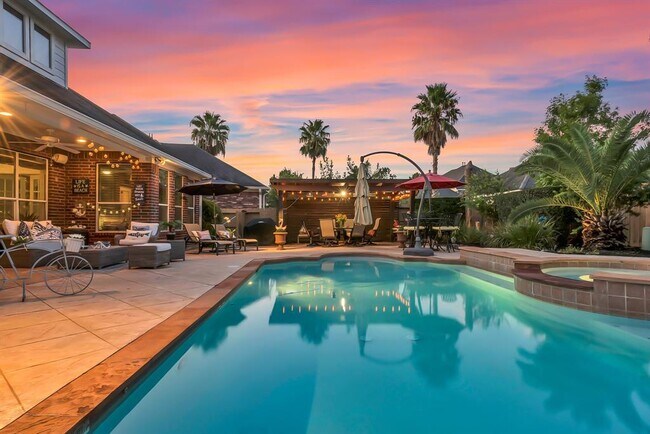 Foto del edificio - 6334 Collina Springs Ct