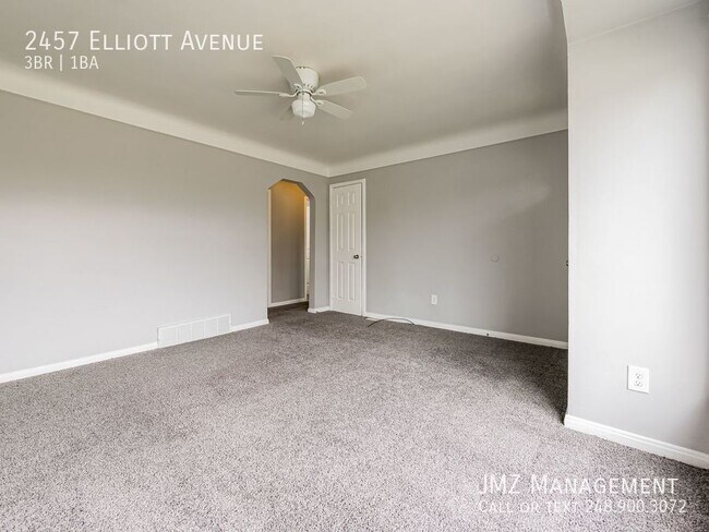 Foto del edificio - 2457 Elliott Ave