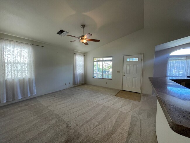 Foto del edificio - Kihei Three Bedroom