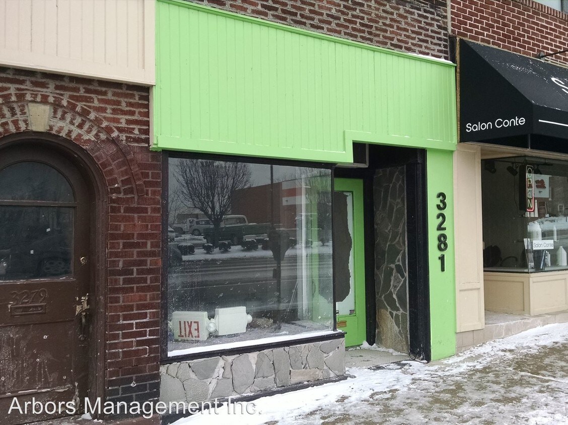 Primary Photo - 3275 W Liberty Ave