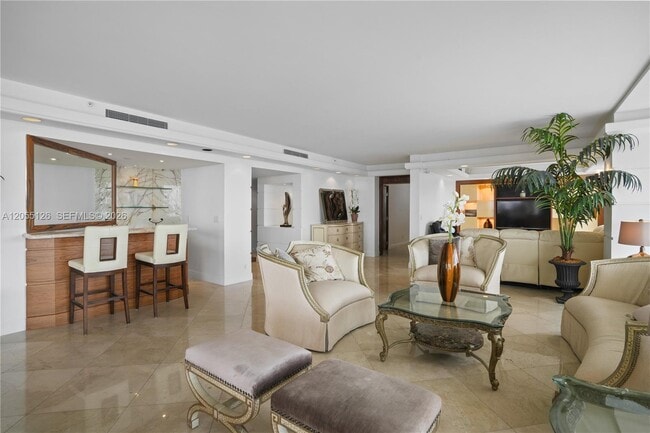 Foto del edificio - 19355 Turnberry Way