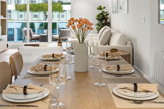 Foto del edificio - 2301 Collins Ave