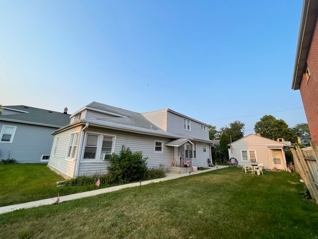 Foto principal - 3449 N Oketo Ave