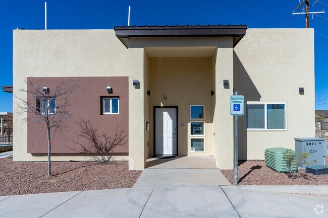 Oficina de arrendamiento - Mountain View Estates- Income Restricted