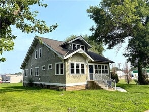 Building Photo - 1333 1st Ave