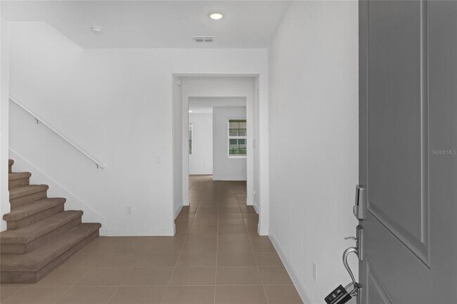 Building Photo - 748 Curly Lcks Lp