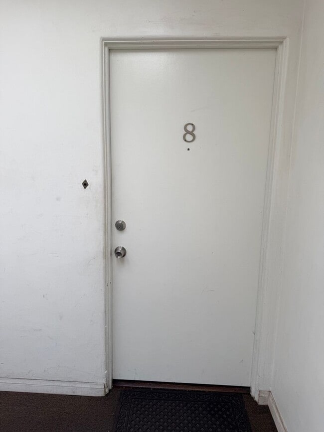 Foto del edificio - 149 S Spalding Dr