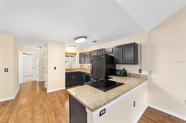 Building Photo - 9778 SW 52 Ln