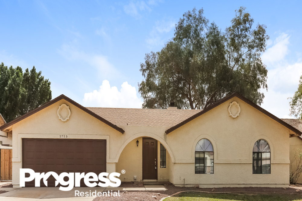 Foto principal - 5753 E Enrose St