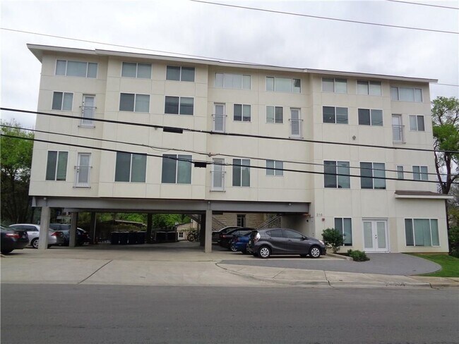 Foto del edificio - 210 E 32nd St