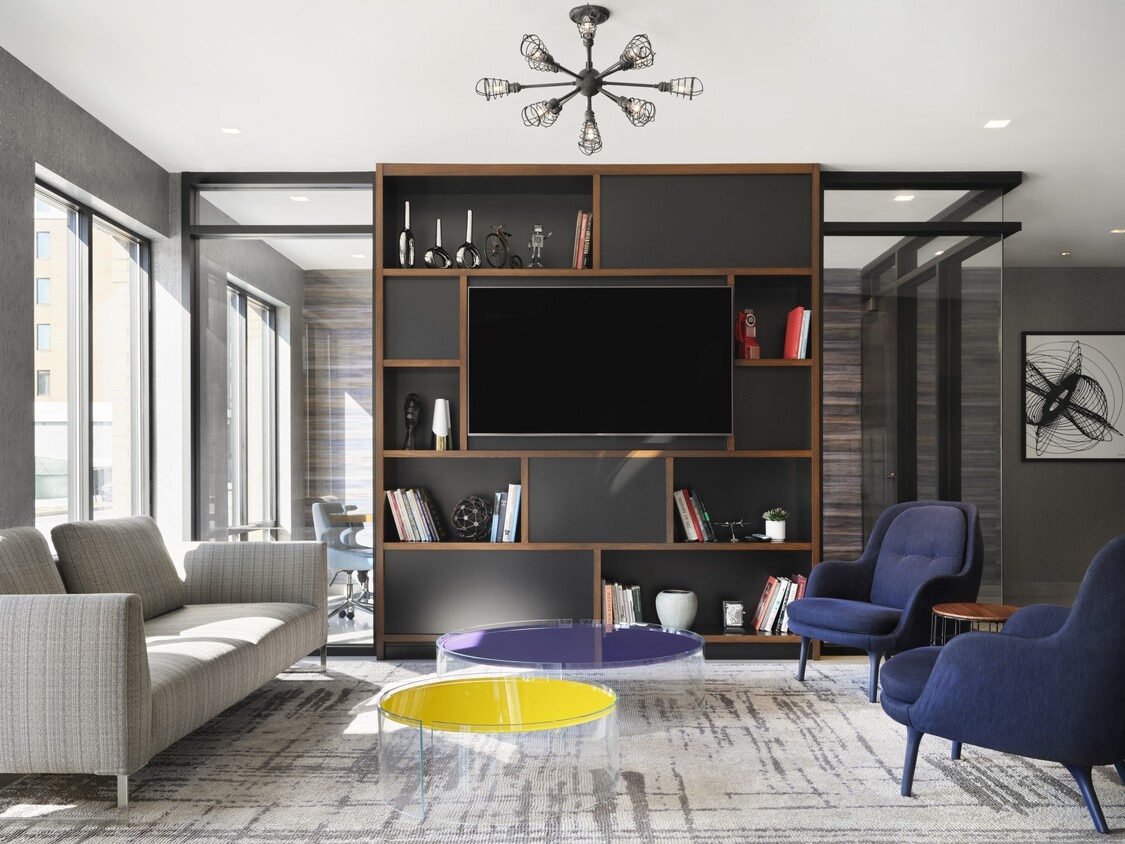 Primary Photo - 145 Front at City Square