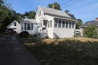 Building Photo - 844 Washington St