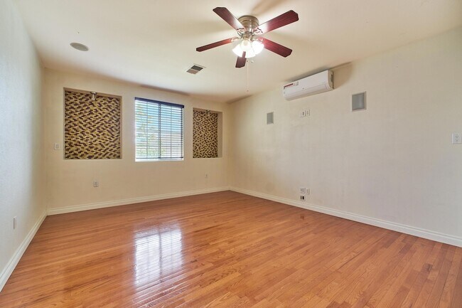 Foto del edificio - 82950 Vincent Dr