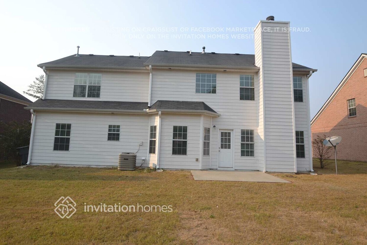 Foto del edificio - 55 Providence Pkwy