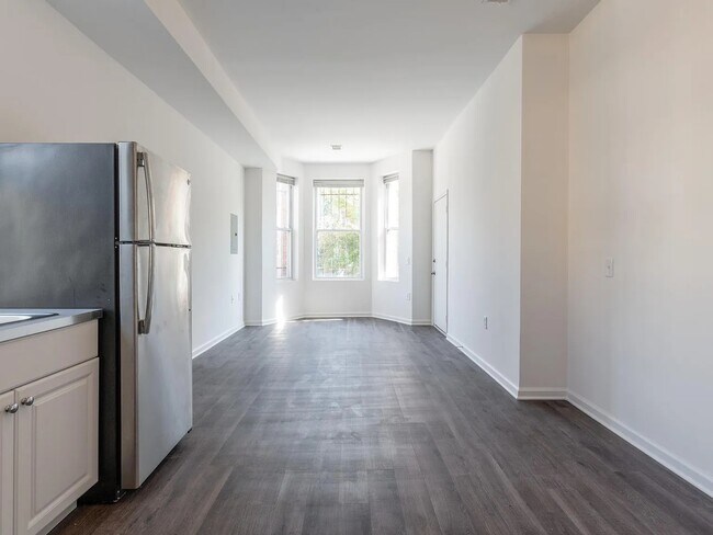Building Photo - 2914 13th St NW