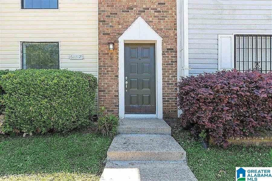 Foto principal - 6157 Crest Green Rd