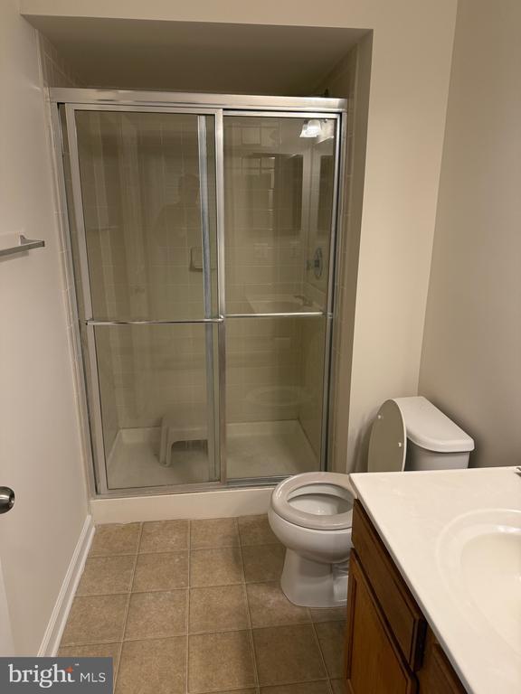 Foto del edificio - 6231 Glen Wood Loop