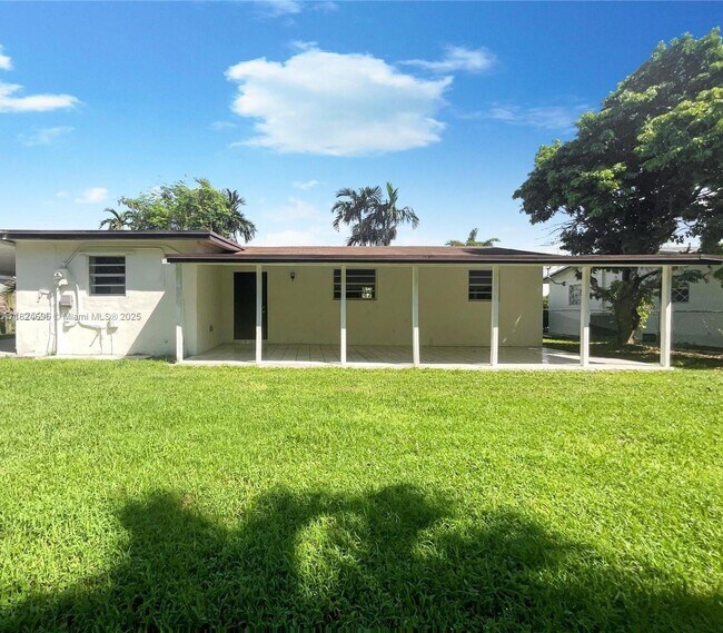 Foto del edificio - 15530 SW 295th Terrace