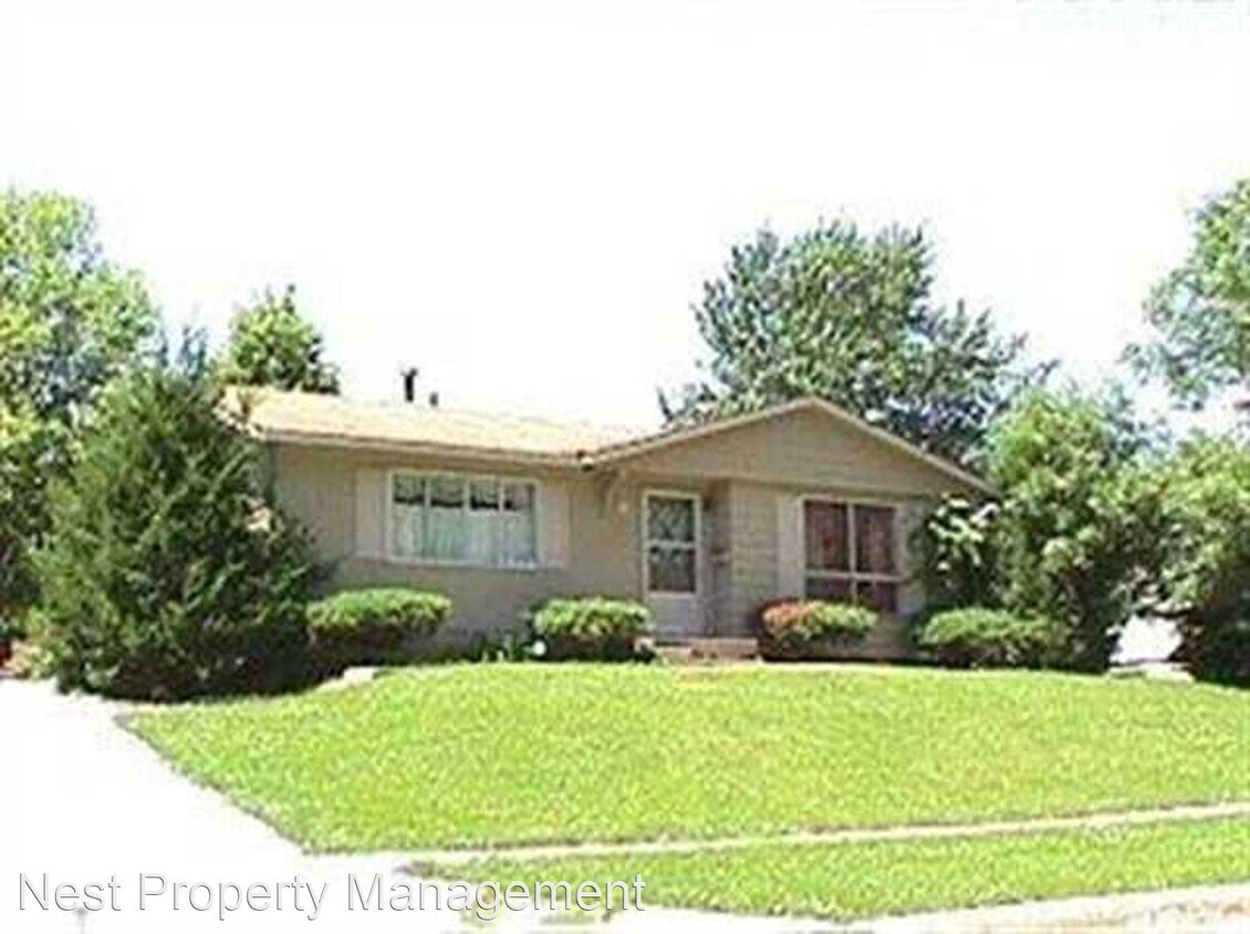 Primary Photo - 4 br, 1.5 bath House - 109 Shrader Rd.