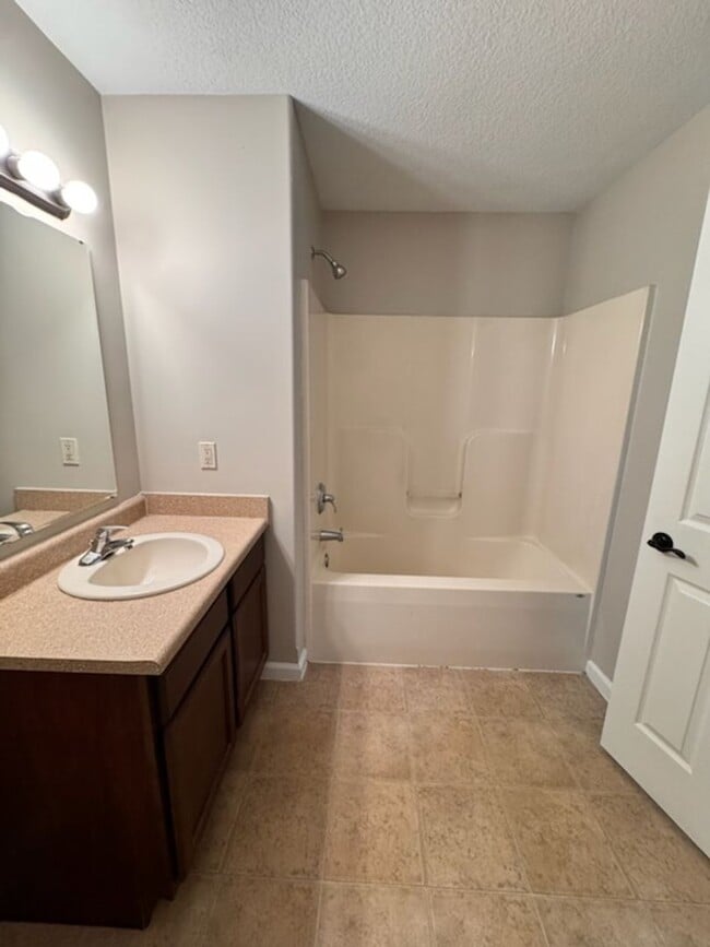 Building Photo - 7521 Haida Way