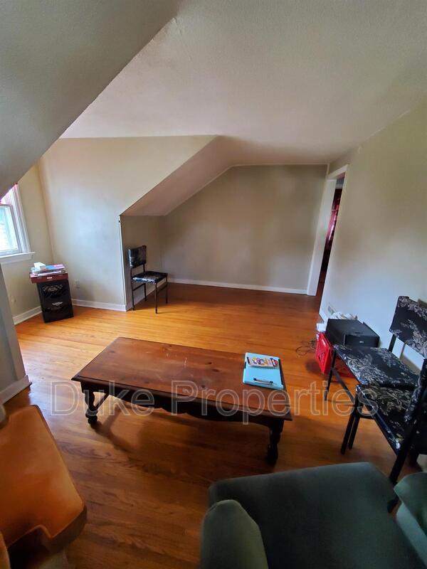 Foto del edificio - 183 Rockview Terrace