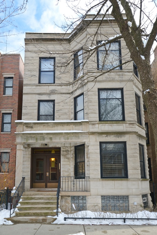Photo - 3231 N Seminary Ave Apartment