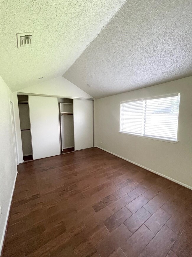 Building Photo - 4115 Issacks Way
