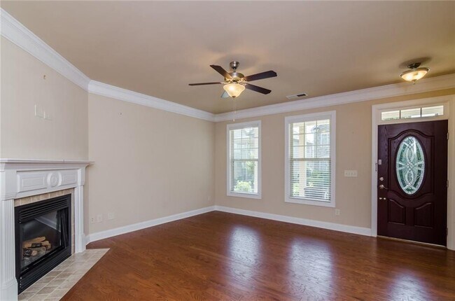 Foto del edificio - 449 Privet Cir