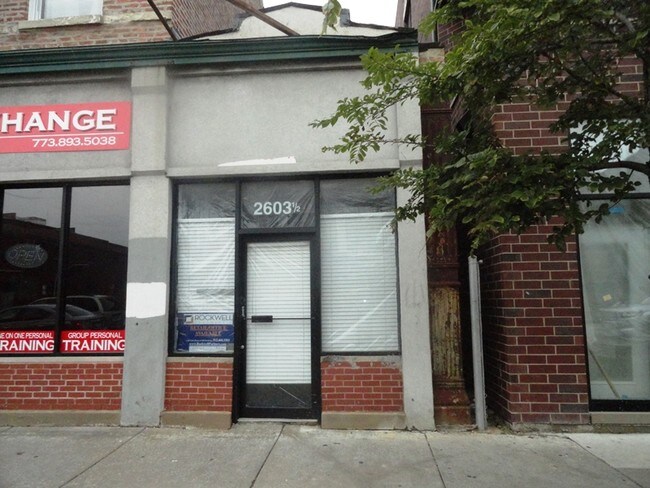 Foto del edificio - 2603 1/2-2603 W North Ave