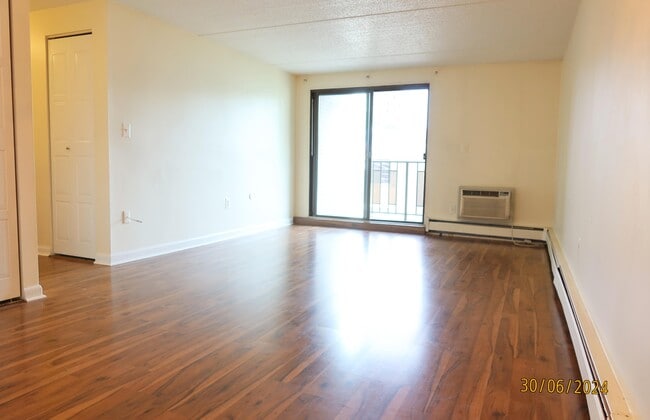 Living Room - 12 Ellery St