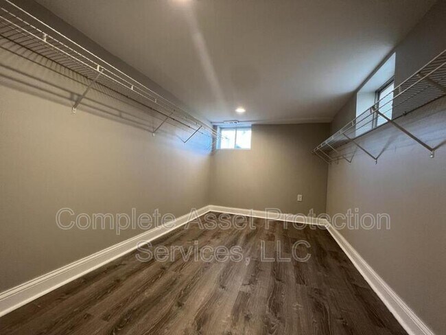 Foto del edificio - 1748 Anna St