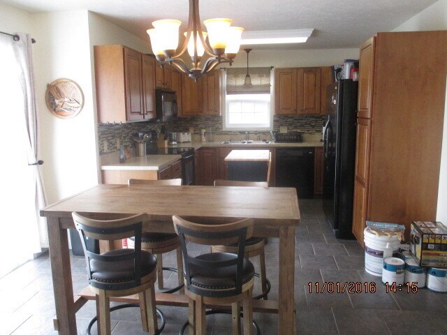 Foto del edificio - Great 1 Level Living!