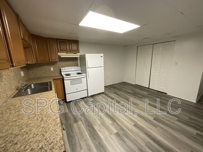 Foto del edificio - 239 E King St