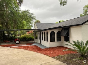 Building Photo - 1395 Neptune Rd