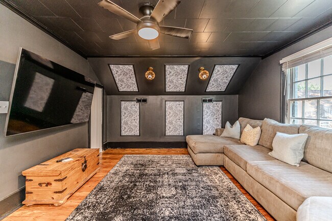 Foto del edificio - 508 W Chisholm St