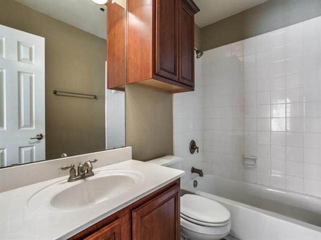 Foto del edificio - 4531 Woodsboro Ln
