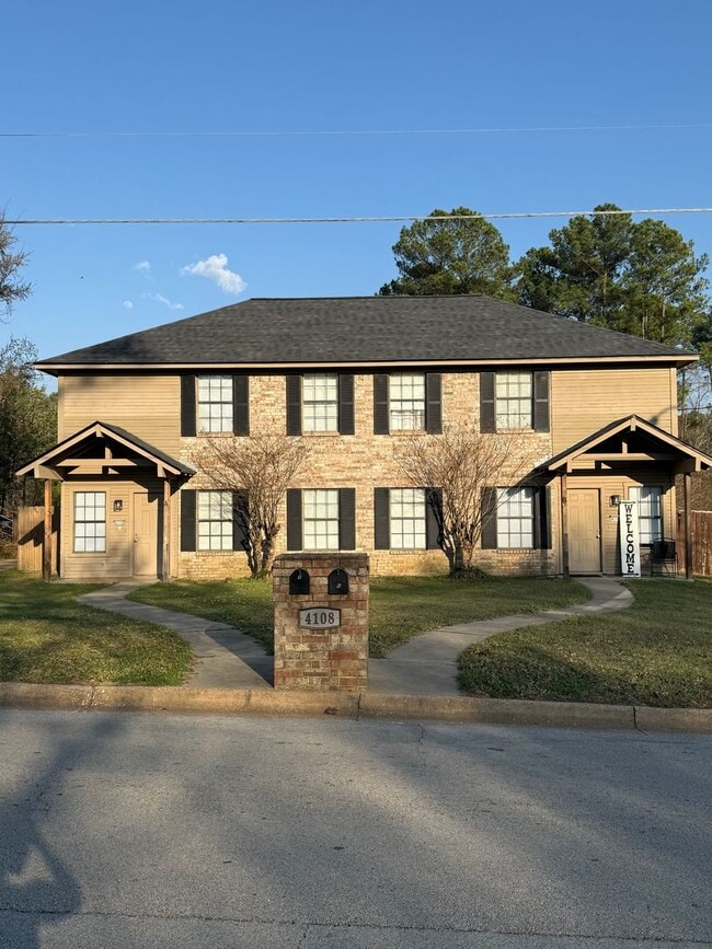 Building Photo - 4108 Bill Owens Pkwy