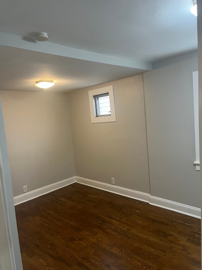 Bedroom #1 - 112 Chicago Ave