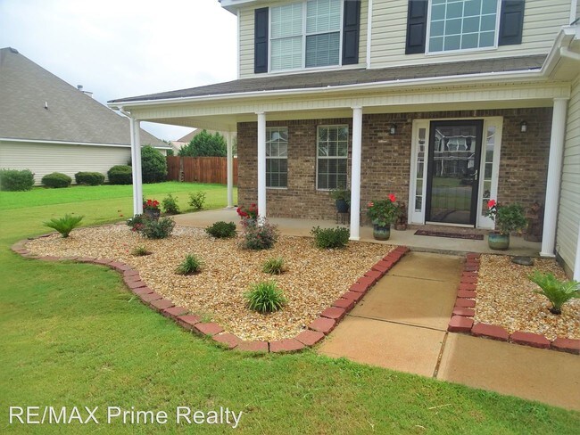 Building Photo - 4 br, 2.5 bath House - 6 Ottawa Trail
