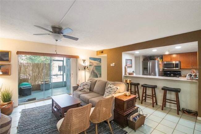 Building Photo - 3710 41st Way S