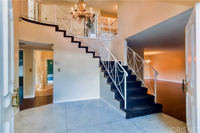 Building Photo - 5400 Nagle Ave