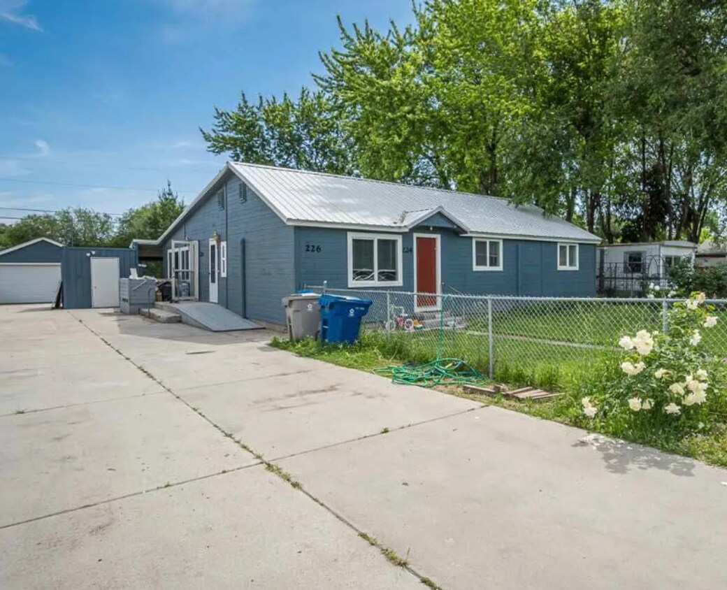 Foto principal - Fantastic 3 Bedroom Home in Nampa!