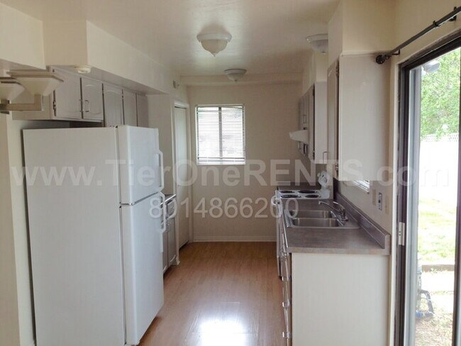Foto del edificio - NO DEPOSIT option available for qualified ...
