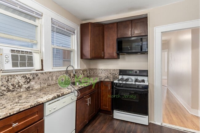 Photo - 54 Mission St Apartment