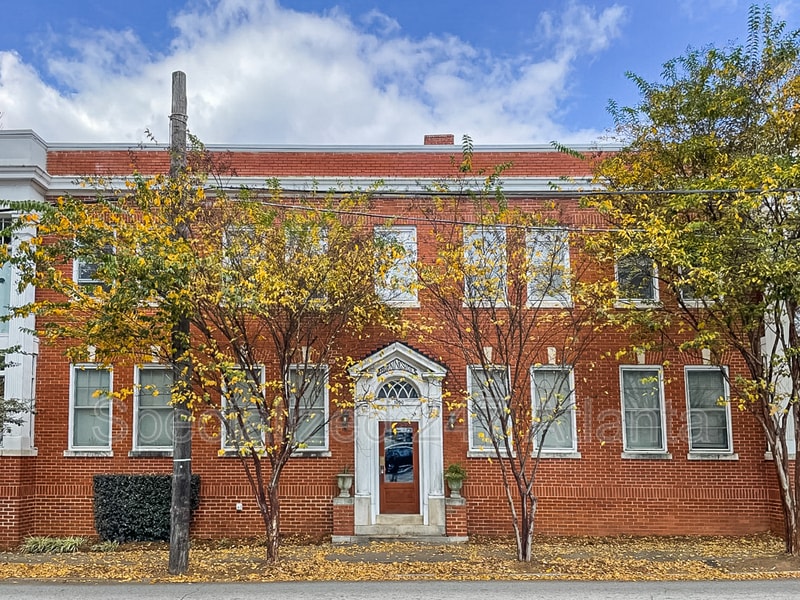 Primary Photo - 1050 North Avenue NE